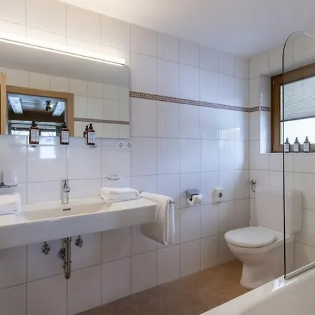 Cozy Penthouse With 6bdr For Your Holiday- If You Want To Book, Please Contact On Wh-ats-app - 0034-605-434-371 !!!!